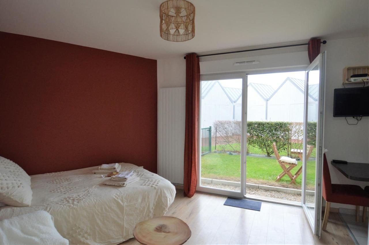 Jardin - A 50M De La Plage - Wifi - Parking Courseulles-sur-Mer Ngoại thất bức ảnh