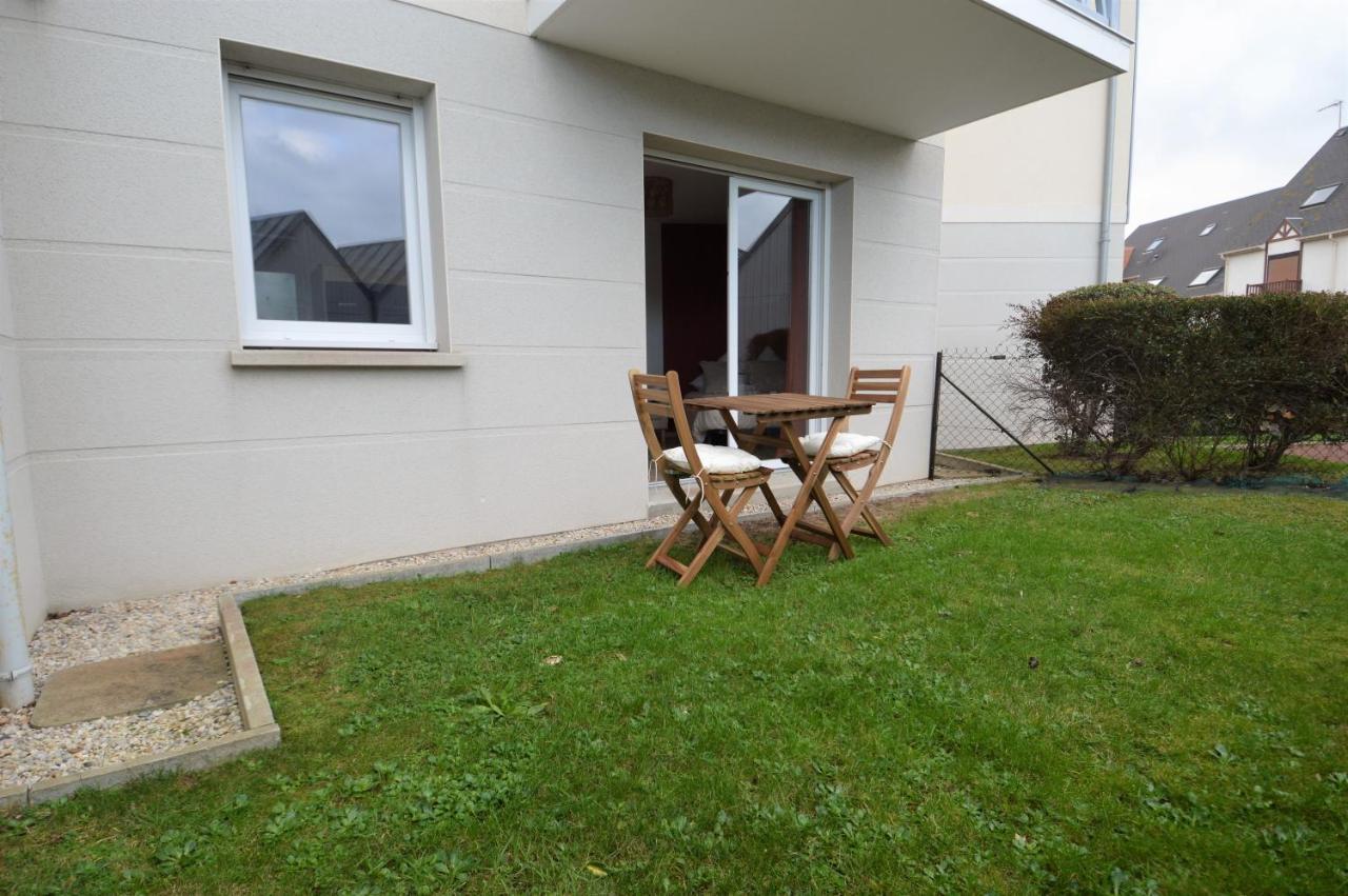 Jardin - A 50M De La Plage - Wifi - Parking Courseulles-sur-Mer Ngoại thất bức ảnh
