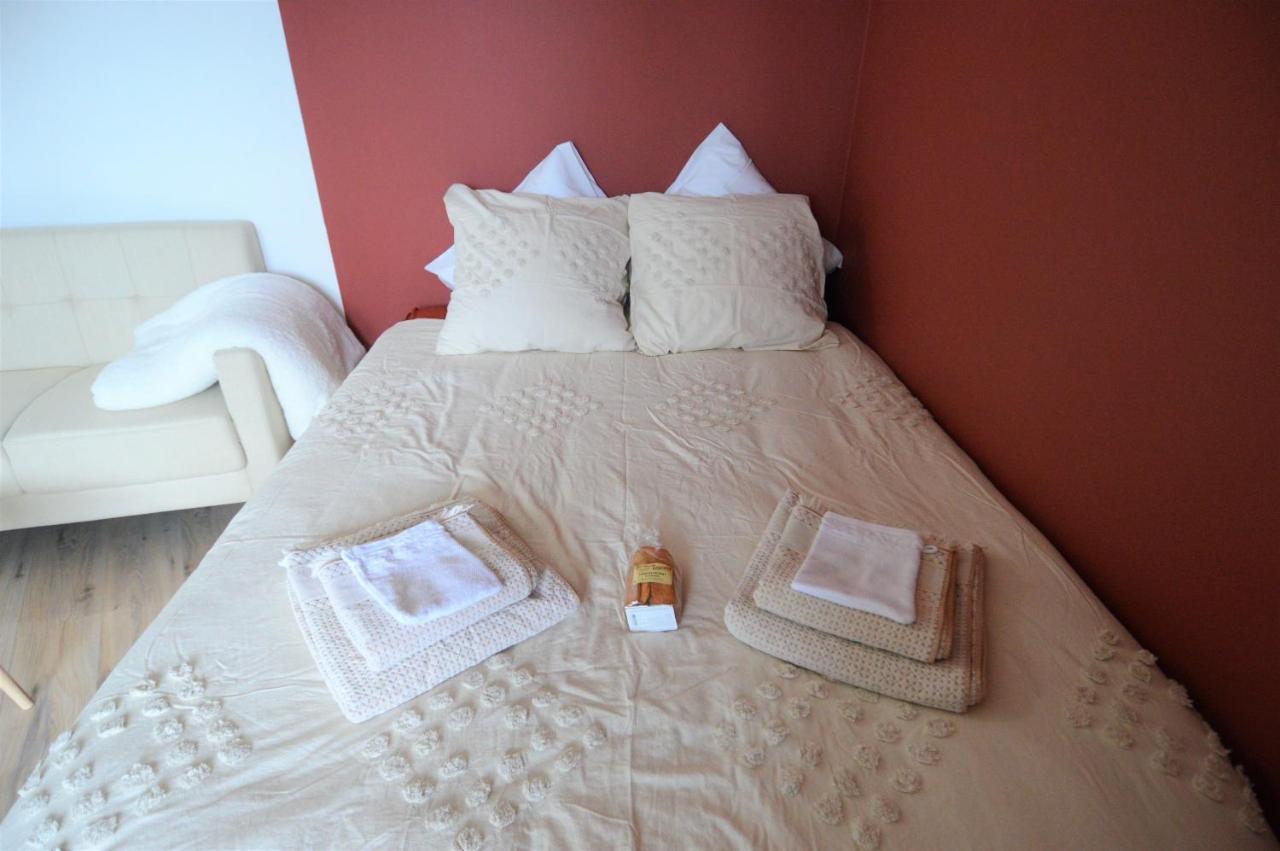 Jardin - A 50M De La Plage - Wifi - Parking Courseulles-sur-Mer Ngoại thất bức ảnh