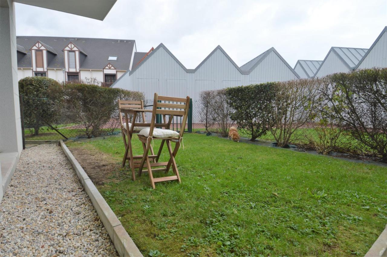 Jardin - A 50M De La Plage - Wifi - Parking Courseulles-sur-Mer Ngoại thất bức ảnh